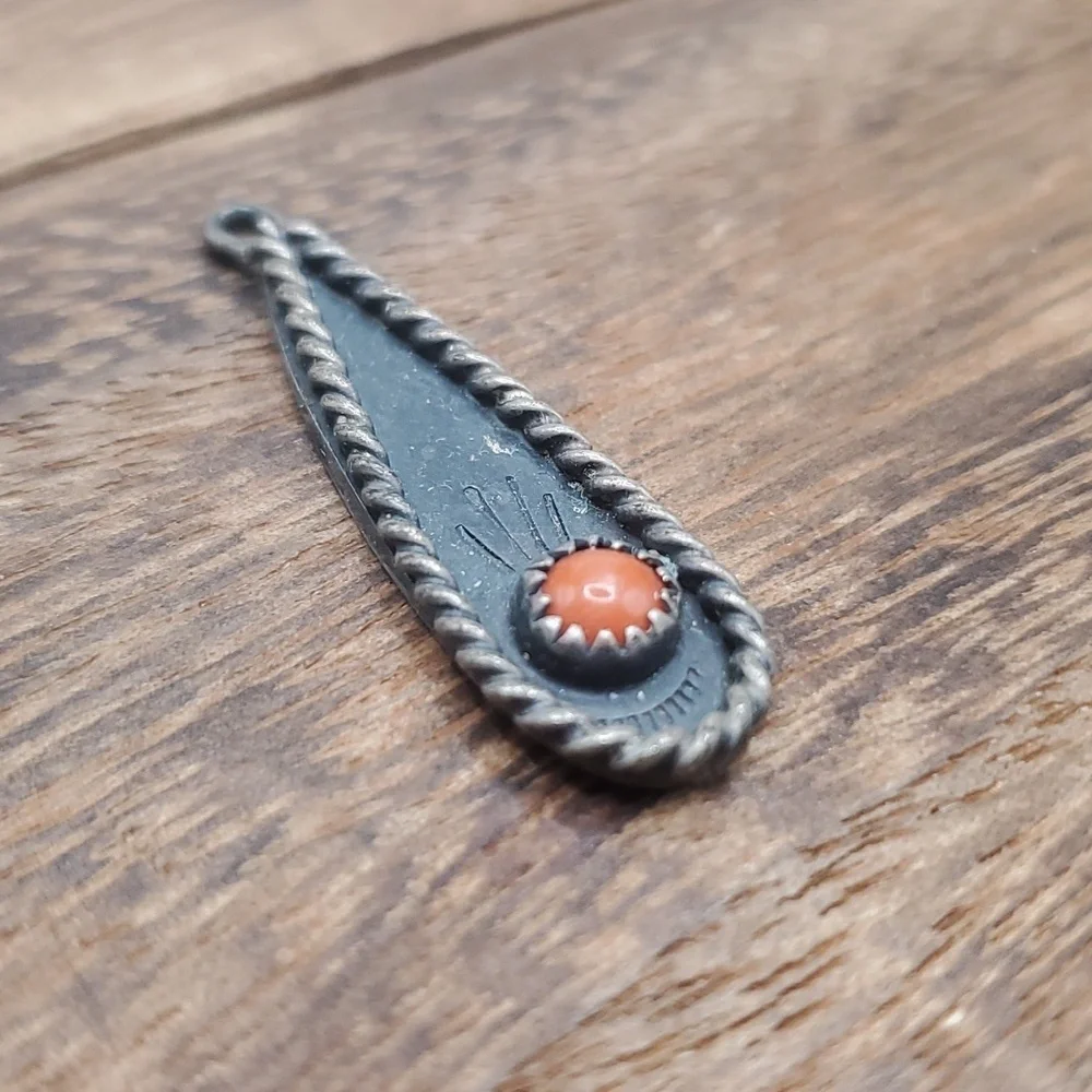 Old pawn Navajo sterling‎ native DI signed pendant
